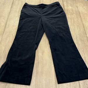 Frame Black velvet cropped pants